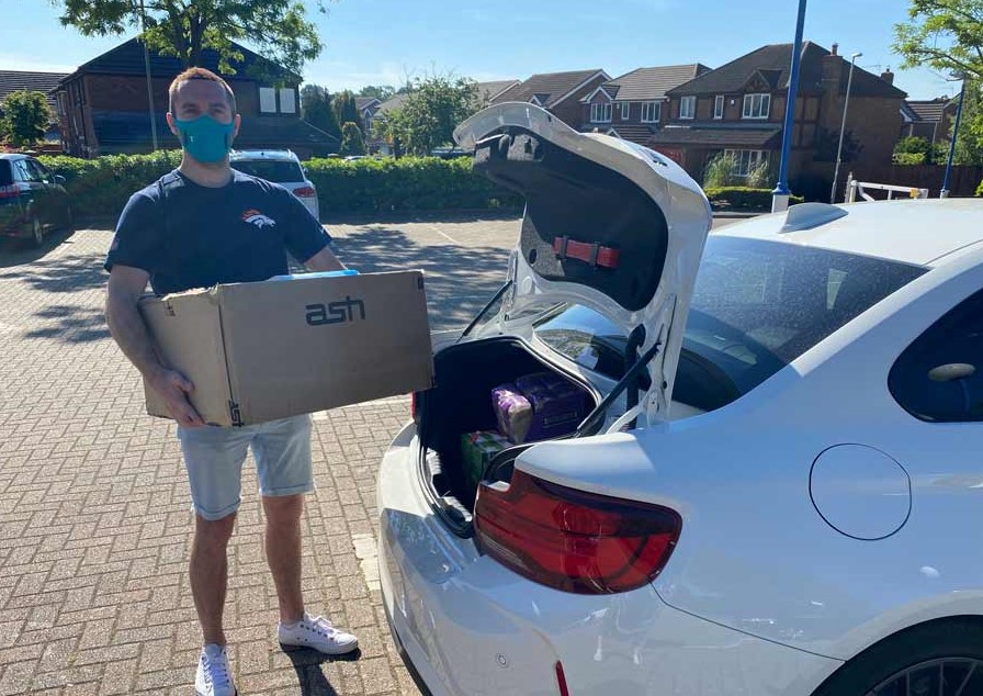 Foodbanks-Kingston-CSR-Rob-Dropoff-crop Welcome to the New Dynavics Website