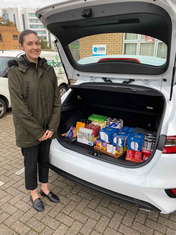 Weronika_CSR_Foodbank_Bracknell_1