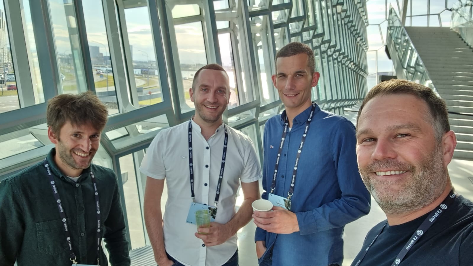 2e0471b8-5877-4c9f-9acc-b8231ccc0f45